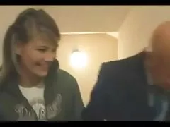 Blondýnka anální chlupatá dívka