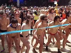 Nahaté běh voyeurský část 1