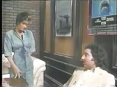 Krátké vlasy bílé klasu vs producent a režisér